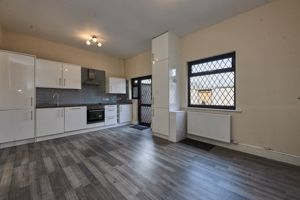 Photo 18- click for photo gallery